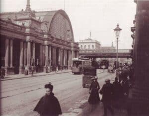Alexanderplatz train station in Berlin in 1904